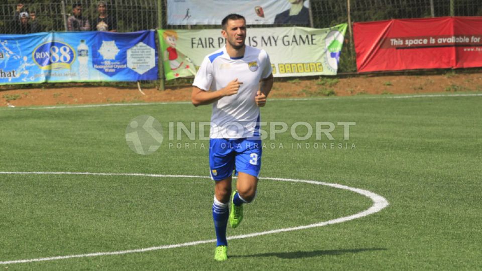 Vladimir Vujovic. Copyright: © Ginanjar/INDOSPORT